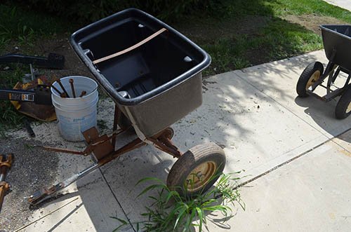 Property photo 79 - Personal Property Auction, Tractor & Implements, Cars, Lawn & Garden, Hunting & Fishing, Guns, Antiques & Collectibles, Household